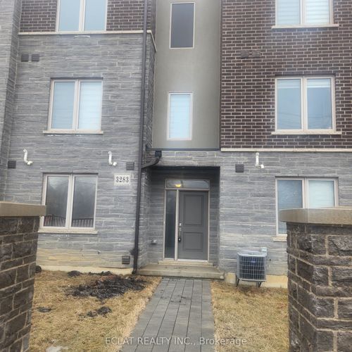 3283 Homestead Dr, Mount Hope, ON, L0R1W0 | Card Image