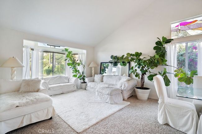 7539 Sunny Ridge Loop, House other with 4 bedrooms, 2 bathrooms and 4 parking in Highland CA | Image 6