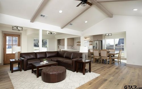 411 W Heritage Dr, Tyler, TX, 75703-5020 | Card Image