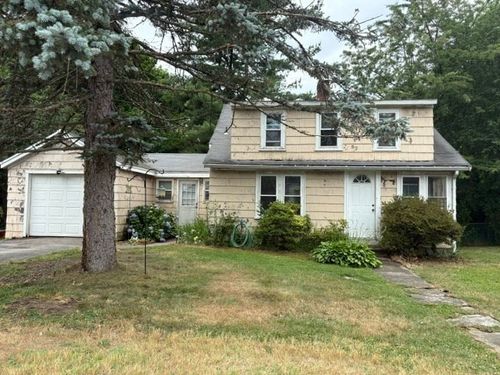 2 Barden Ln, Warren, RI, 02885-3606 | Card Image