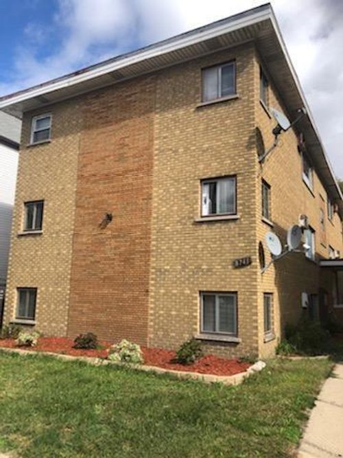 apt-1e-8741 S Cottage Grove Ave, Chicago, IL, 60619-6926 | Card Image
