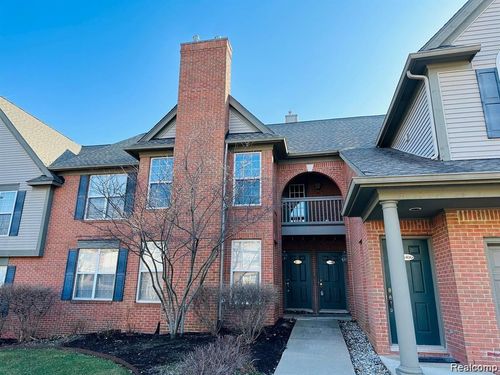 28410 Carlton Way Dr, Novi, MI, 48377-2636 | Card Image
