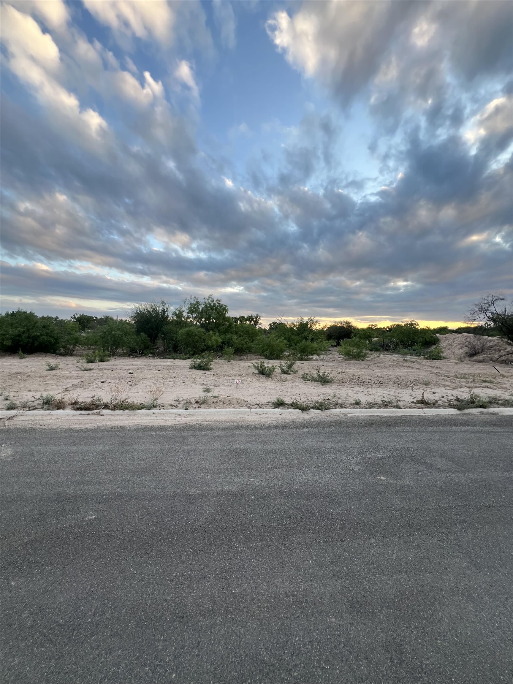 Land in Del Rio 2