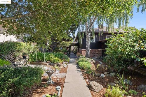 7140 Mound St, El Cerrito, CA, 94530-2030 | Card Image