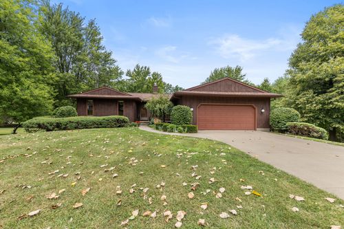 11162 Harpham Dr, Eagle, MI, 48822-9632 | Card Image
