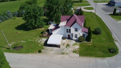 402 N Old Us Highway 41, Boswell, IN, 47921-8512 | Card Image