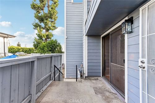25-15113 Saticoy St, Van Nuys, CA, 91405-1469 | Card Image