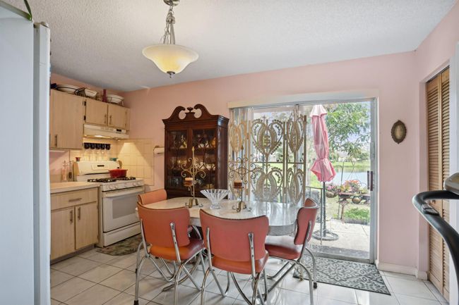 5182 Blueberry Hill Ave, House other with 2 bedrooms, 2 bathrooms and null parking in Lake Worth FL | Image 8