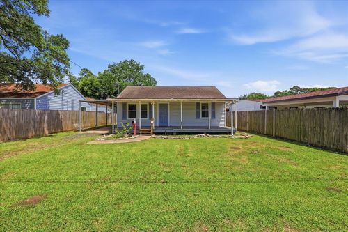 7169 Leonard Avenue, Groves, TX, 77619 | Card Image