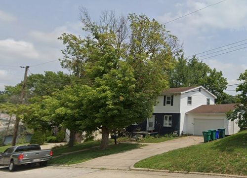 2010 Home Park Ave, Decatur, IL, 62526-3006 | Card Image