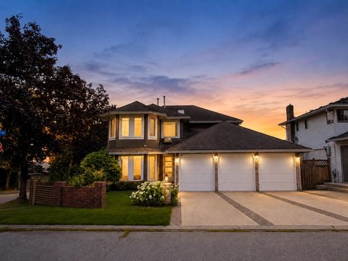 3017 Glendale Pl, Abbotsford, BC, V2S7H1 | Card Image