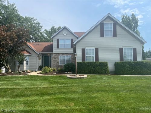 805 Gallo Dr, Brunswick, OH, 44212-5214 | Card Image