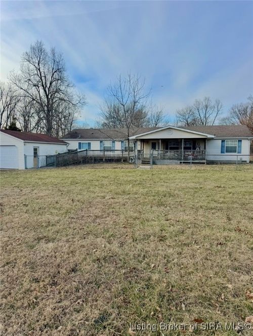 3975 Highway 11, Lanesville, IN, 47136-9631 | Card Image