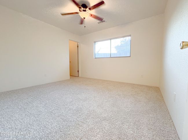 Primary Bedroom | Image 9
