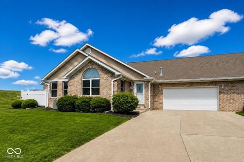 346 Dry Branch Dr, Crawfordsville, IN, 47933-3843 | Card Image