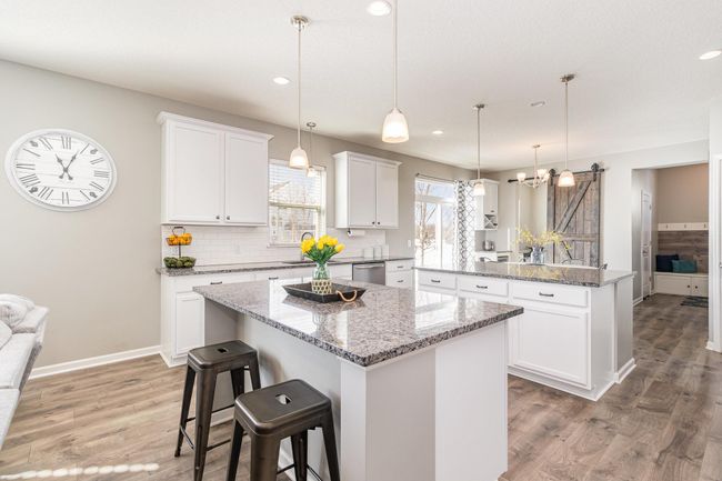 4739 Prairie Dunes Way, House other with 5 bedrooms, 4 bathrooms and null parking in Eagan MN | Image 8