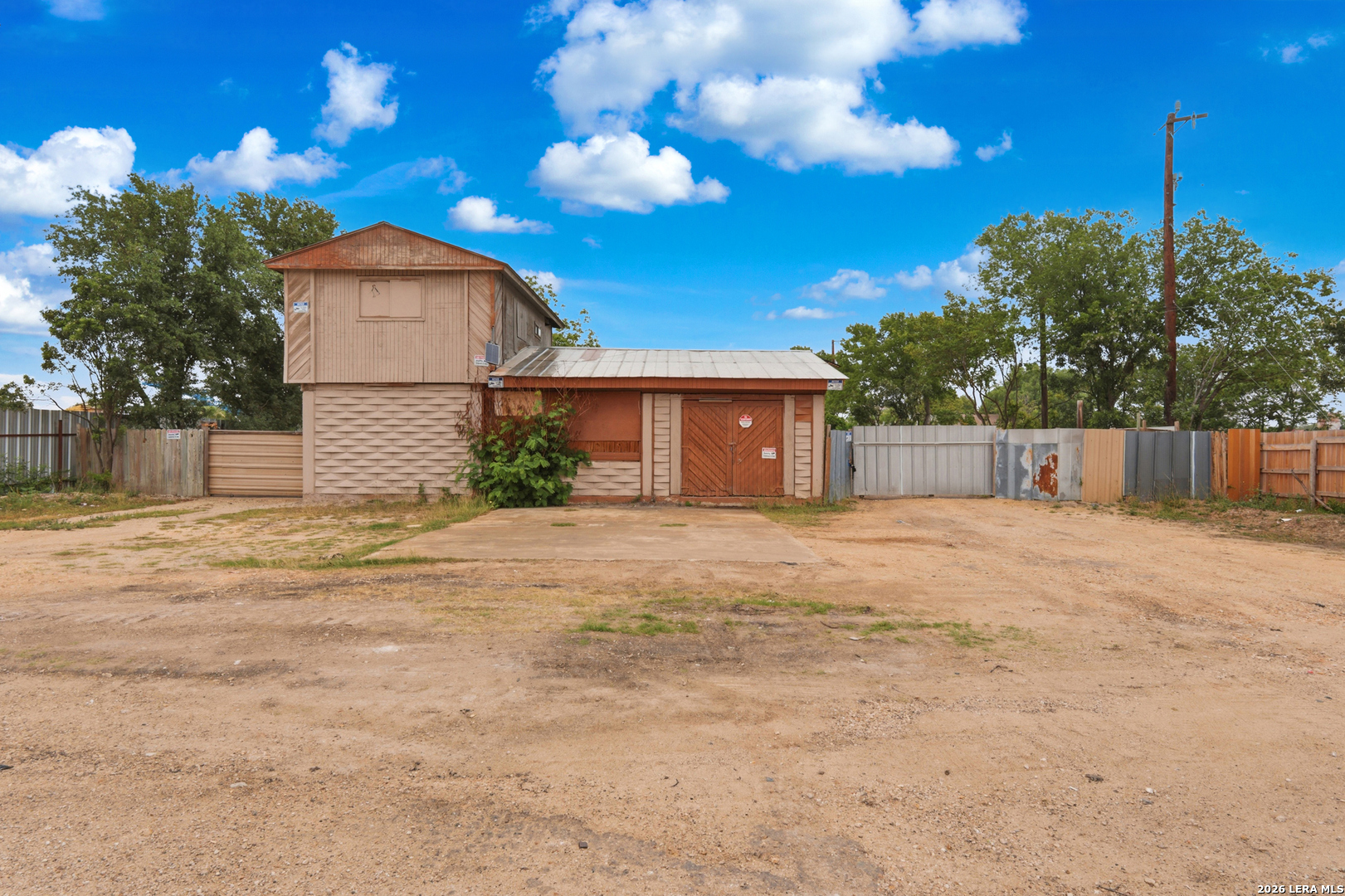 9446 S Presa St, San Antonio, TX 78223