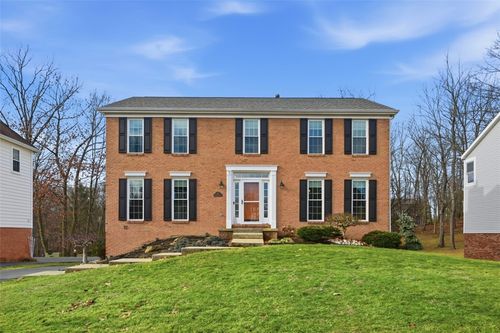 213 Oak Highland Dr, Coraopolis, PA, 15108-1363 | Card Image