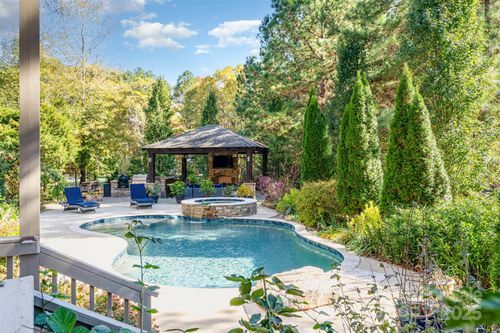 208 Pumpkin Seed Ct, Matthews, NC, 28104-0006 | Card Image