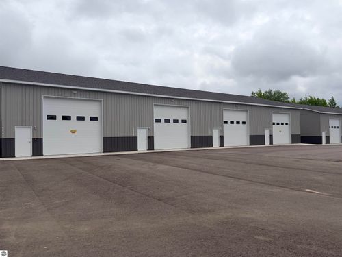 32a-5839 Storage Loop Rd, Traverse City, MI, 49685 | Card Image