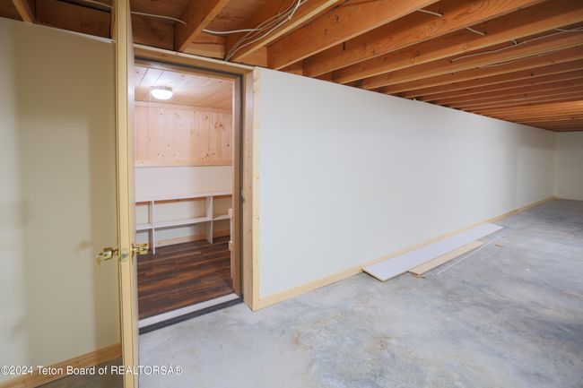 5 Black Bear Rd, House other with 5 bedrooms, 2 bathrooms and null parking in Pinedale WY | Image 75