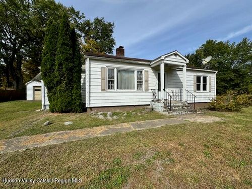 221 State Route 32 N, New Paltz, NY, 12561-3017 | Card Image