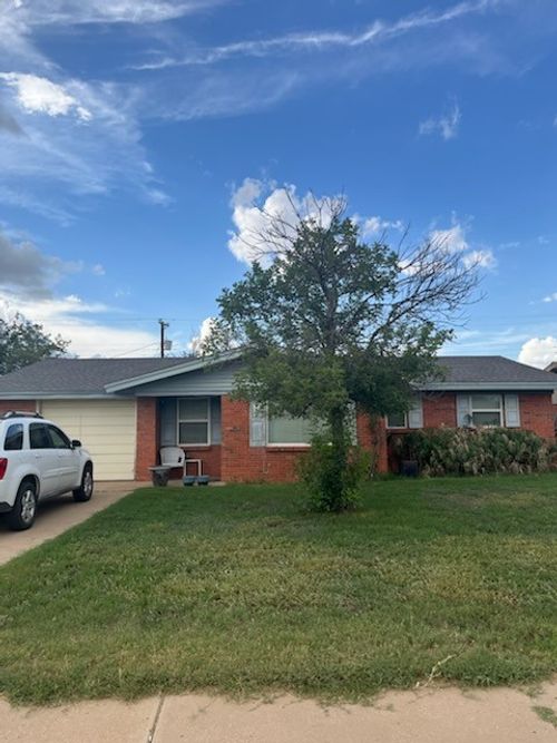 4626 Wilshire Dr, Midland, TX, 79703-6346 | Card Image