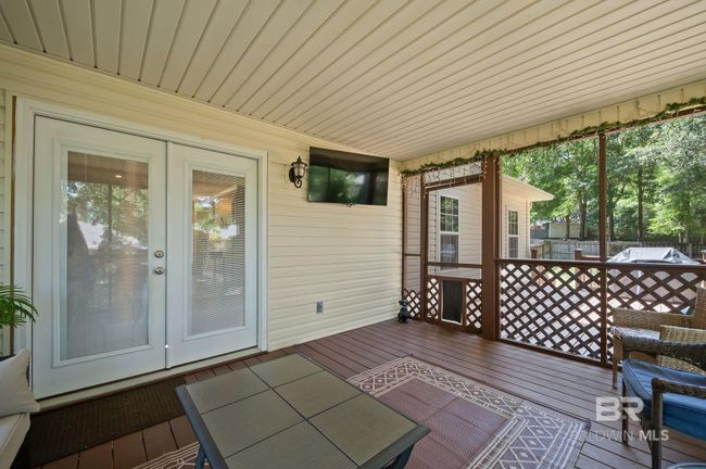 Screened porch | Image 41