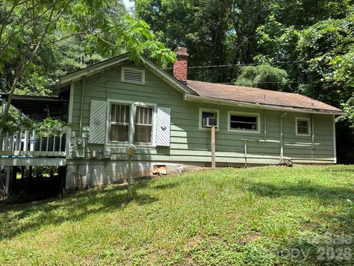 547 Avery Creek Rd, Arden, NC, 28704-8769 | Card Image