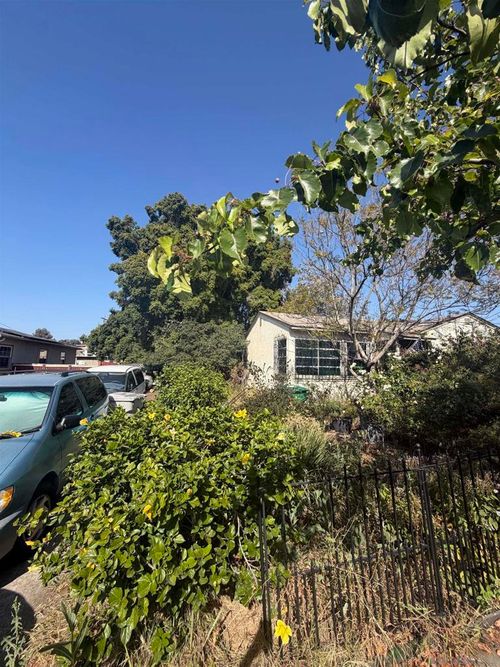 4231 54th Pl, San Diego, CA, 92115 | Card Image