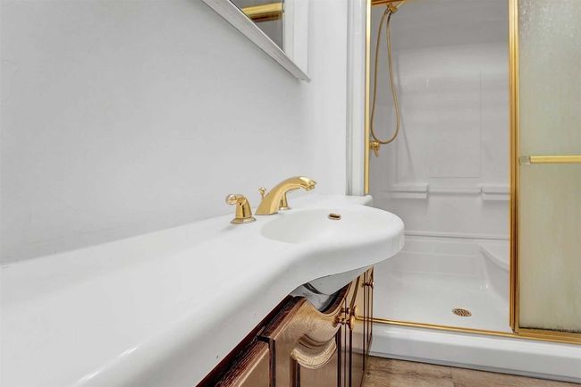 404 Hansen Rd N, House attached with 4 bedrooms, 4 bathrooms and 4 parking in Brampton ON | Image 22