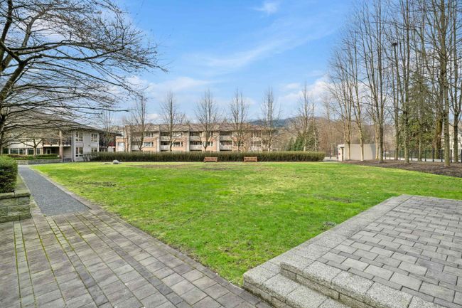 1006 - 660 Nootka Way, Condo with 2 bedrooms, 2 bathrooms and 2 parking in Port Moody BC | Image 33