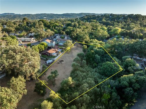 0 Old County Rd, Templeton, CA, 93465 | Card Image