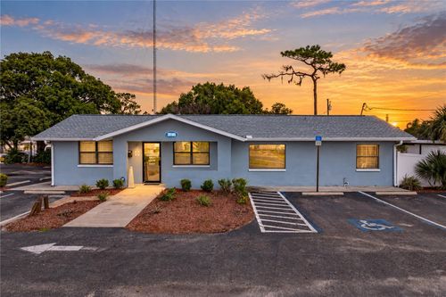 38105 13th Ave, Zephyrhills, FL, 33542-3437 | Card Image