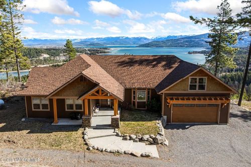 729 Delaney Dr, Sagle, ID, 83860-0150 | Card Image