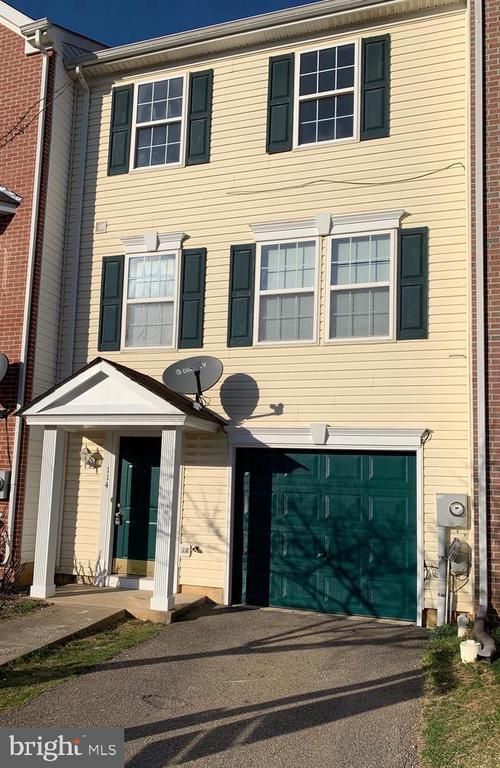 114 Sentry Rdg, SMITHSBURG, MD, 21783-1589 | Card Image