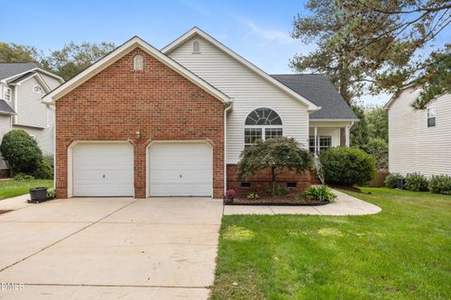 321 Seastone St, Raleigh, NC, 27603-3190 | Card Image