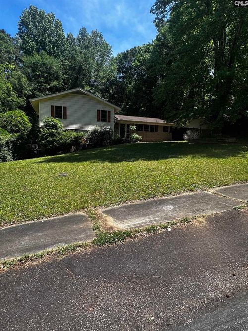 311 N Zion St, Winnsboro, SC, 29180-1141 | Card Image