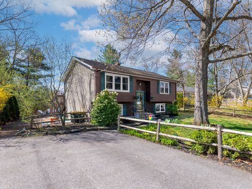 48 Indian Run Trl, Smithfield, RI, 02917-2100 | Card Image