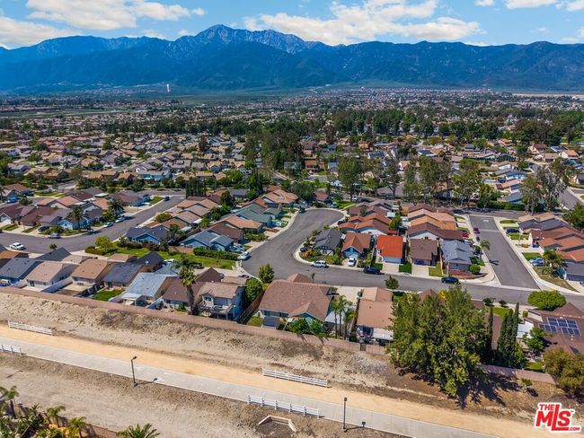 12437 Ironbark Dr, House other with 3 bedrooms, 2 bathrooms and 2 parking in Rancho Cucamonga CA | Image 30