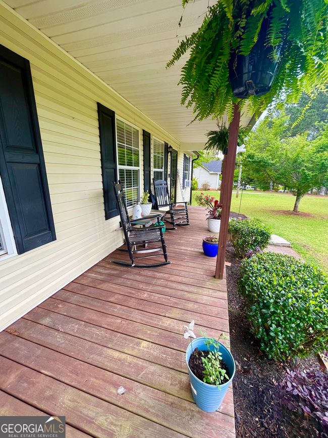 2237 S Walkers Mill Rd, House other with 4 bedrooms, 2 bathrooms and null parking in Griffin GA | Image 4