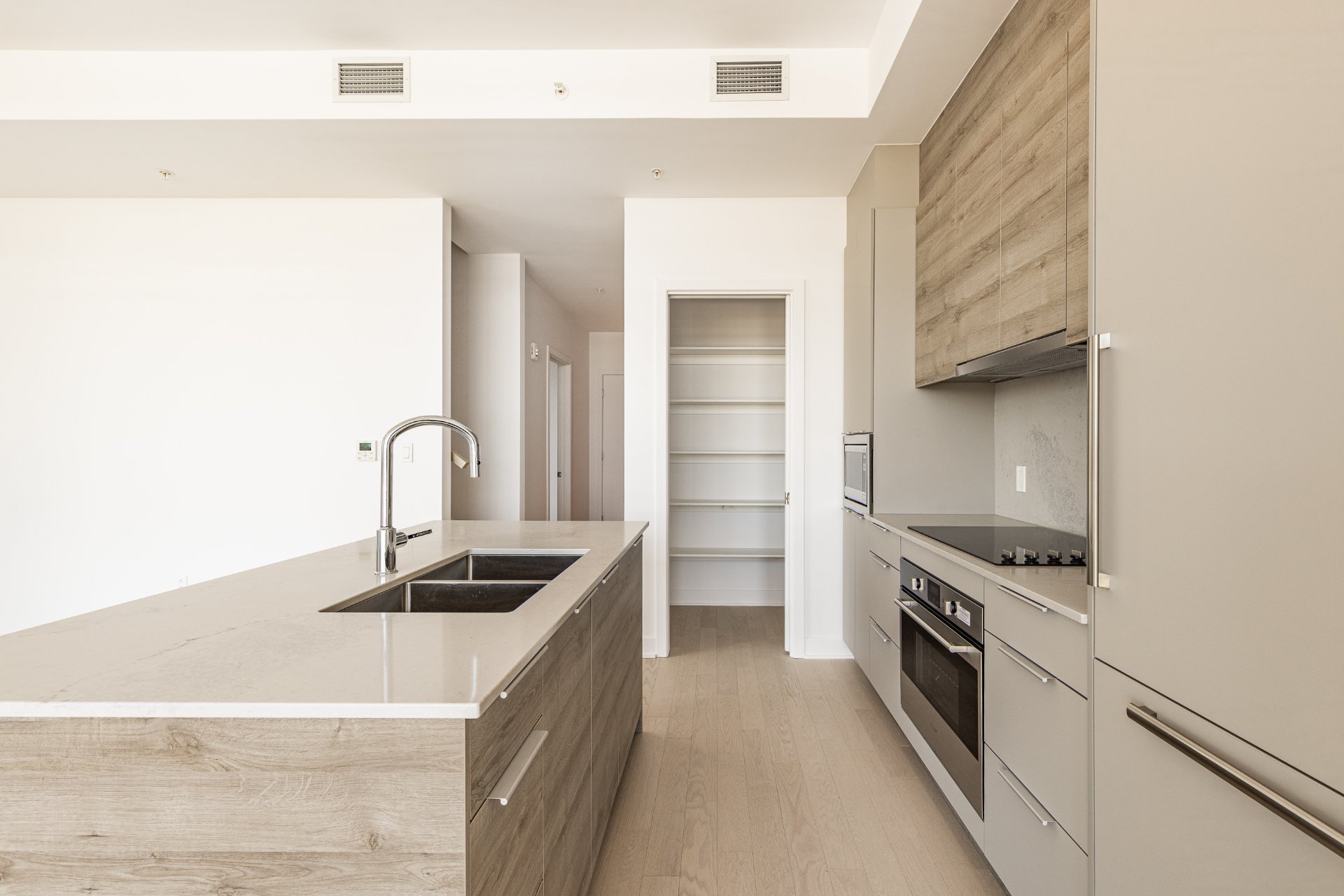 Residential in Brossard