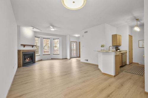 2-3154 Dorchester Way, Madison, WI, 53719 | Card Image