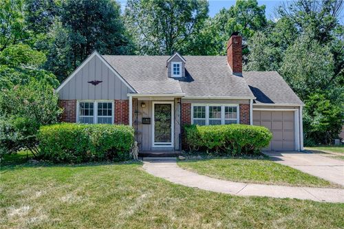 5301 Sycamore Dr, Roeland Park, KS, 66205-2141 | Card Image