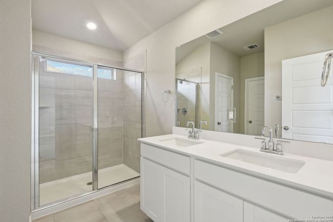9626 Grand Via Blvd, House other with 3 bedrooms, 2 bathrooms and null parking in Converse TX | Image 41