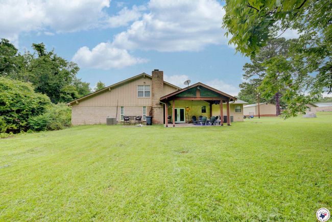 6807 Chaparral St, House other with 4 bedrooms, 2 bathrooms and null parking in Texarkana TX | Image 28