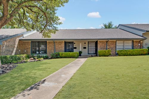 13640 Flagstone Ln, Dallas, TX, 75240-5821 | Card Image