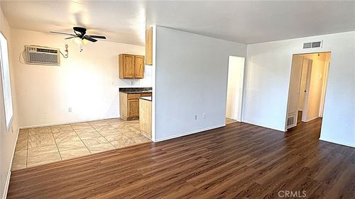 302 E Blueridge, Orange, CA, 92865 | Card Image