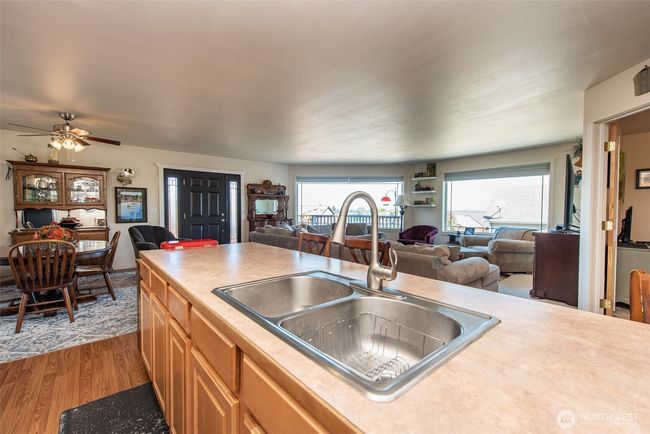 70 Onyx Ln, House other with 4 bedrooms, 2 bathrooms and null parking in Sequim WA | Image 10