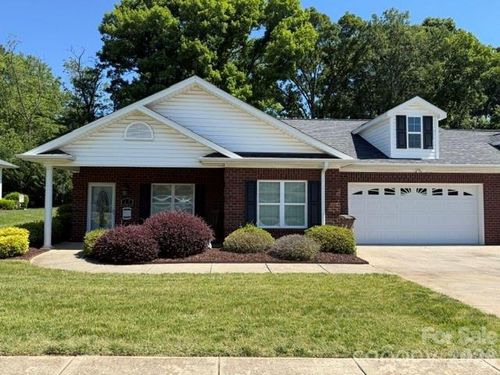 197 Crystal Springs Ln, Shelby, NC, 28150-4197 | Card Image